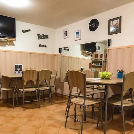 Hostel 24-2